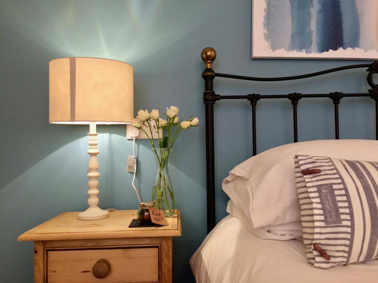Sanders Yard Whitby Room photo
